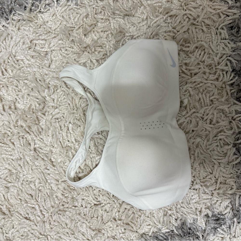 Nike White Seamless Sports Bra